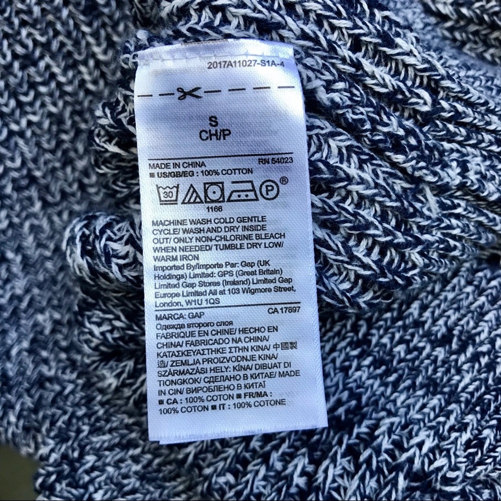 GAP oversized blue & white ribbed knit sweater - Picture 7 of 7
